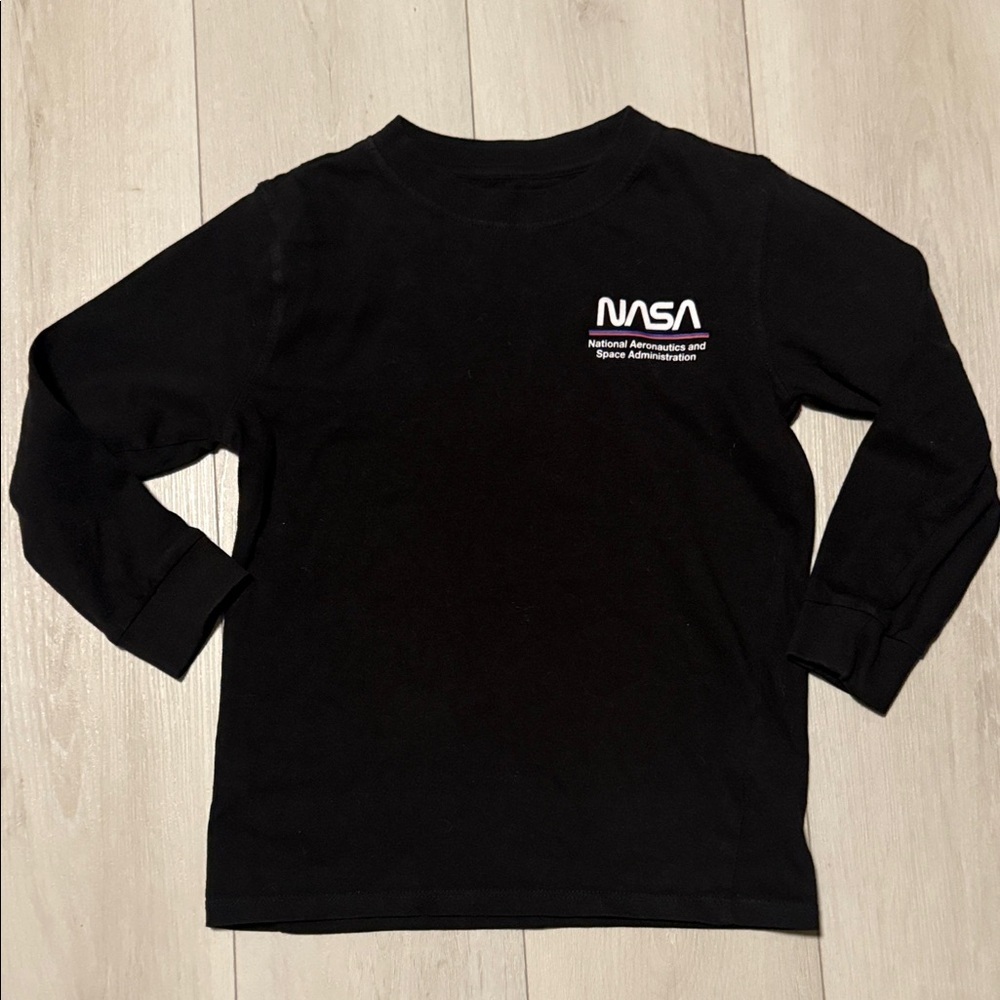Cotton-On Black Kids Long Sleeve Tee size 8  Boys
